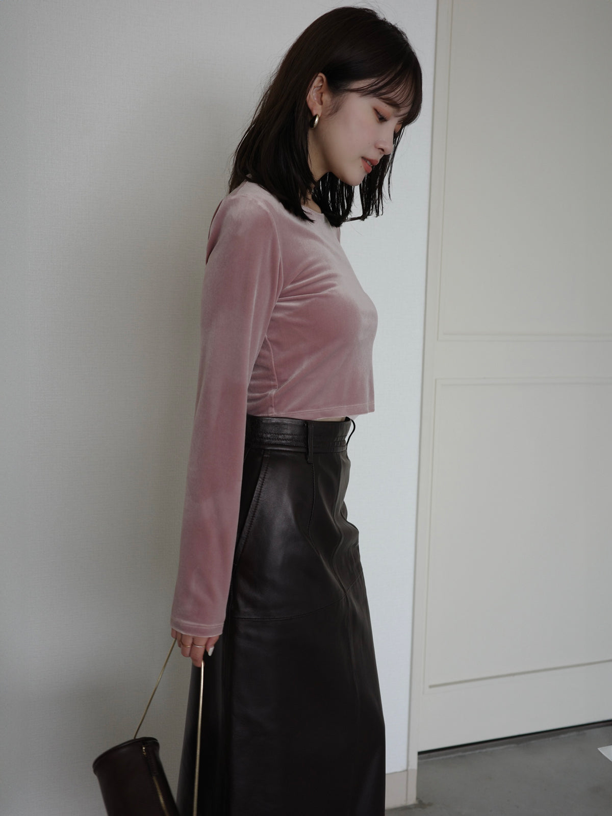 レザータイトスカート