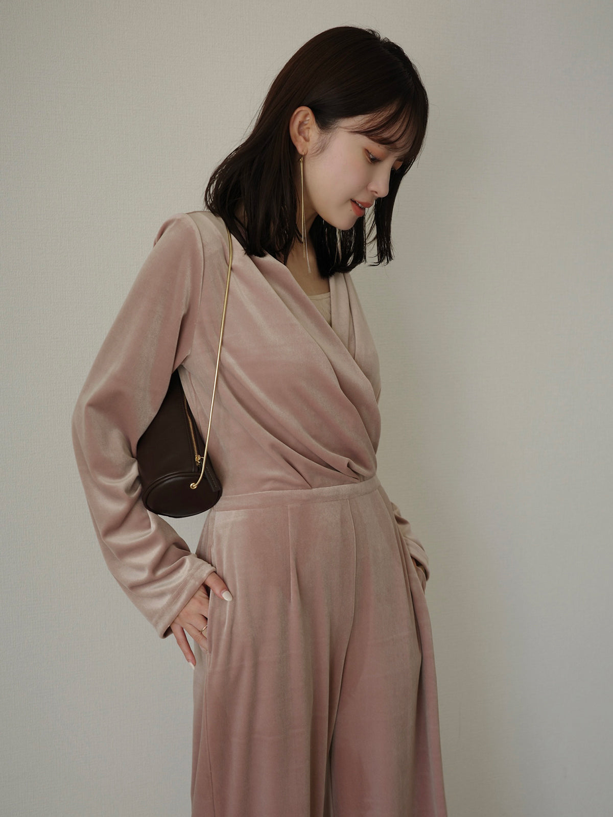 ベロアカットオールインワン