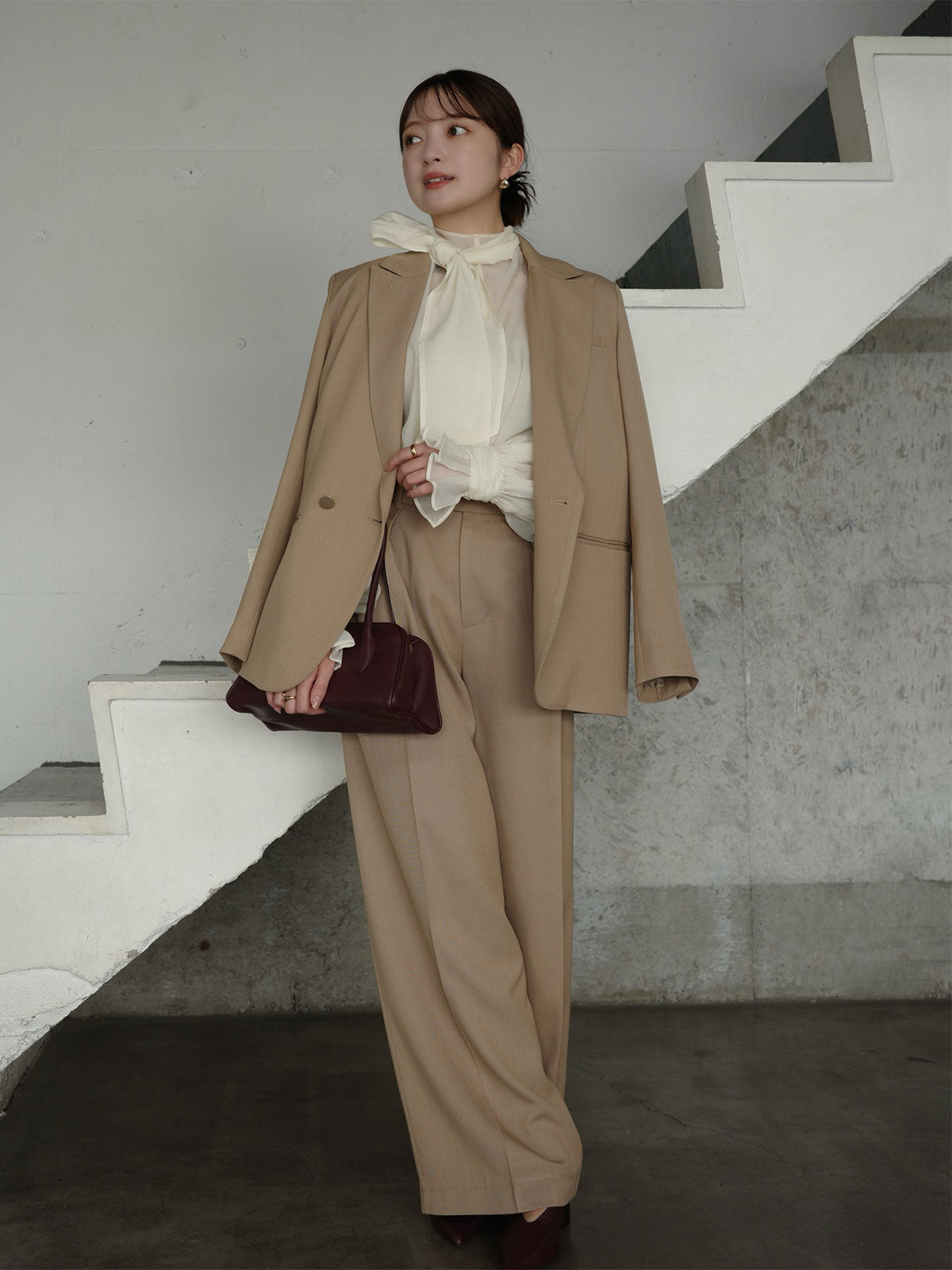 ベーシックタックワイドパンツ