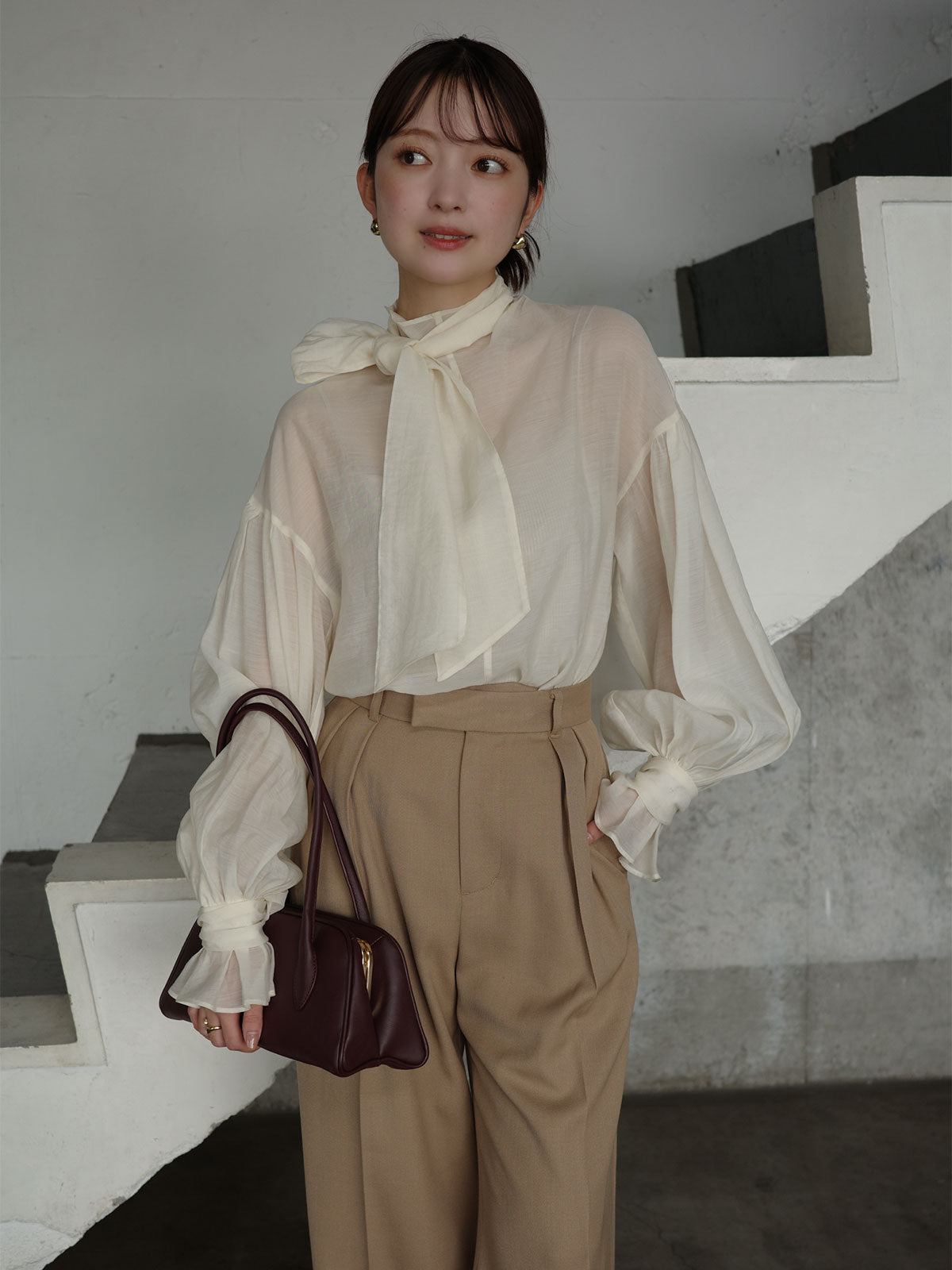 ベーシックタックワイドパンツ