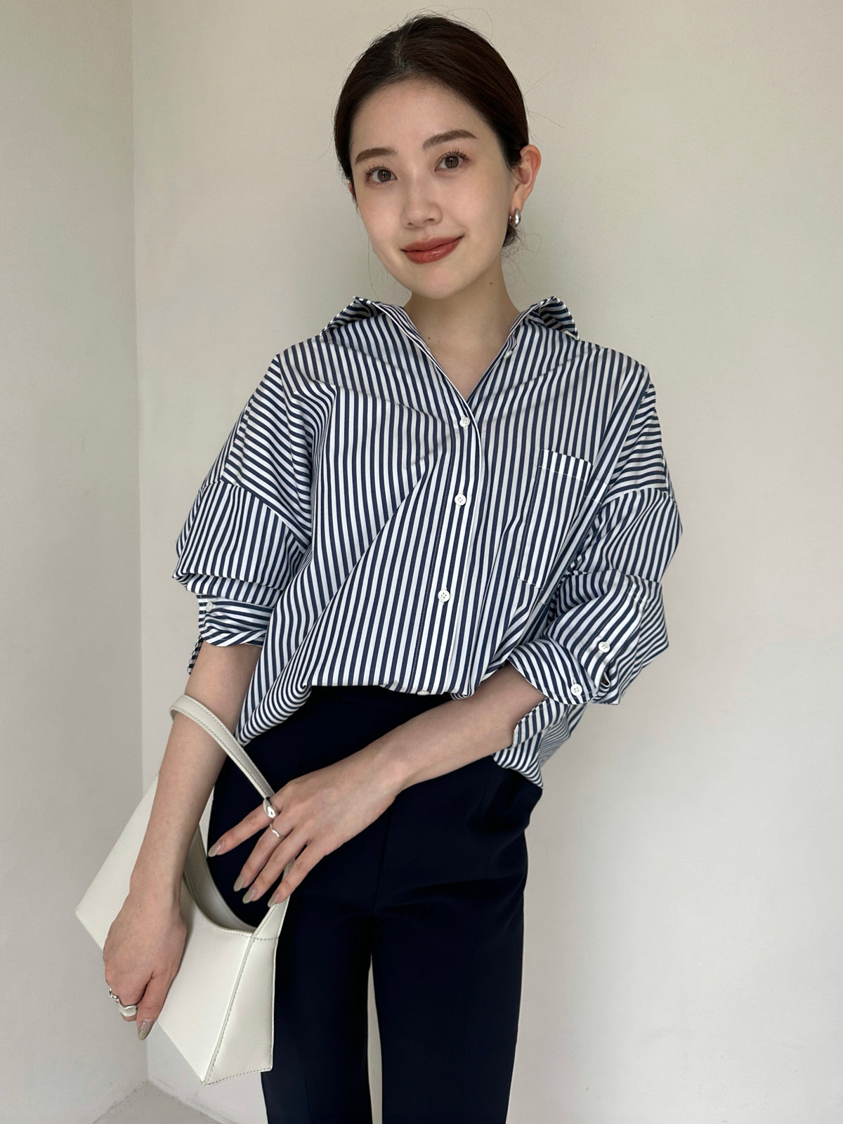 ストレッチスリットフレアパンツ