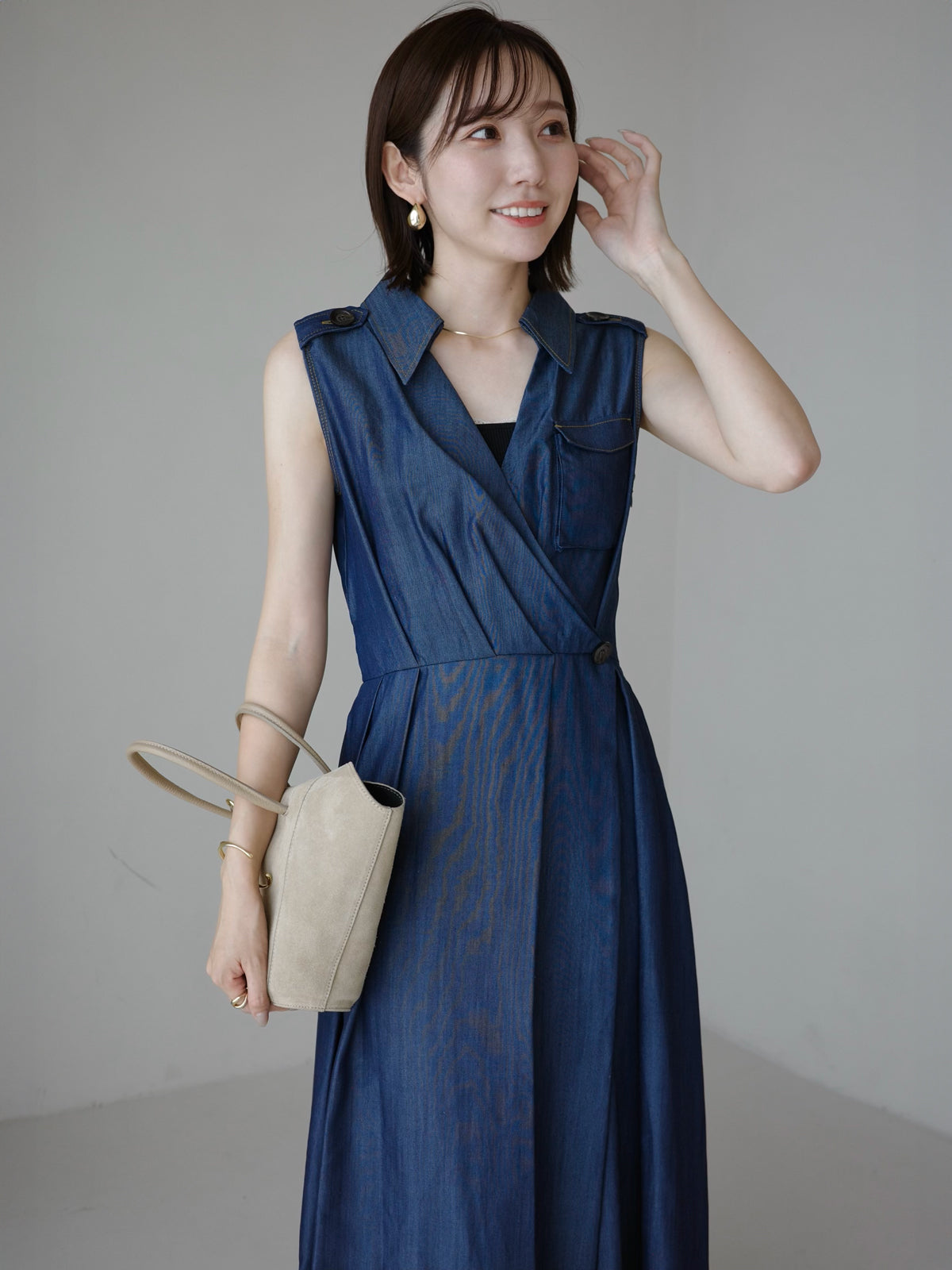 ノースリーブトレンチディテールワンピース