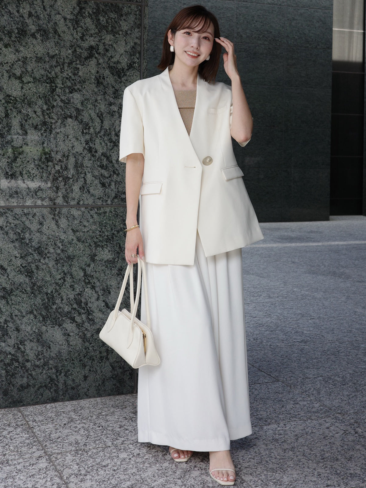 ハイネックノーカラージャケット