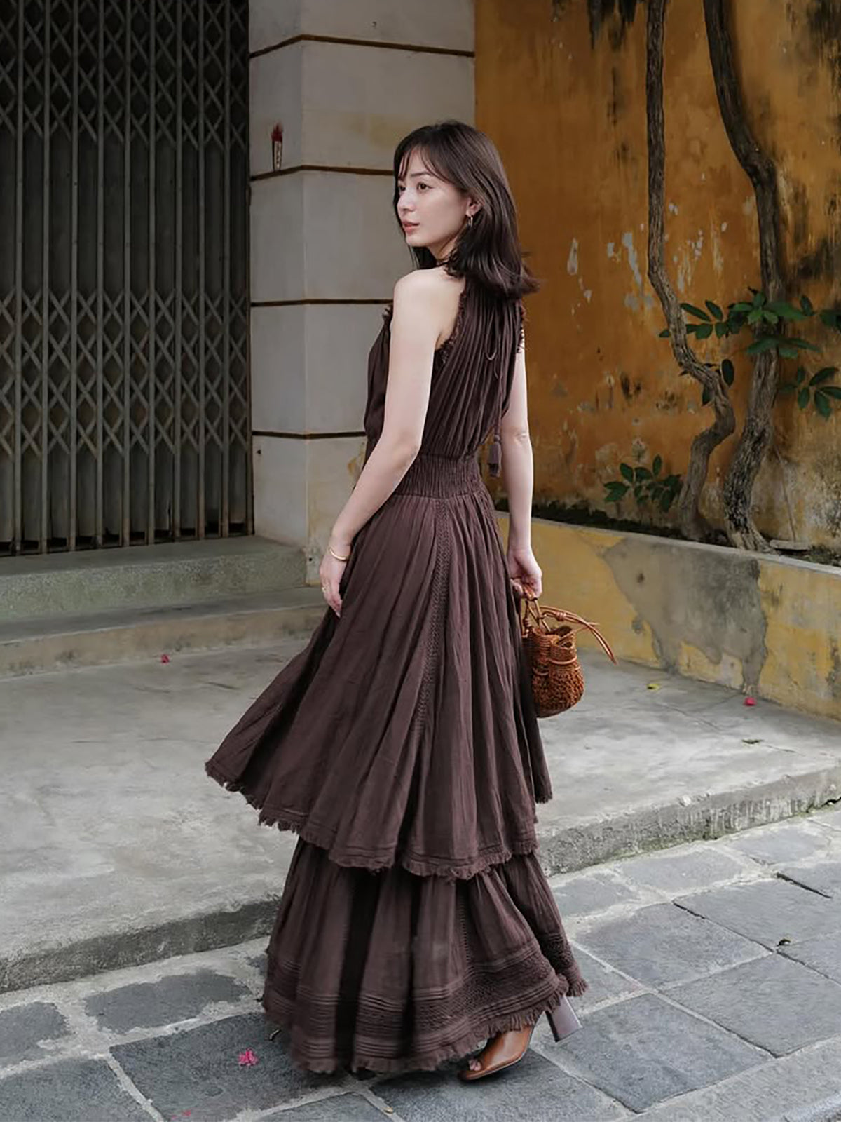 Indiaバックオープンティアードワンピース