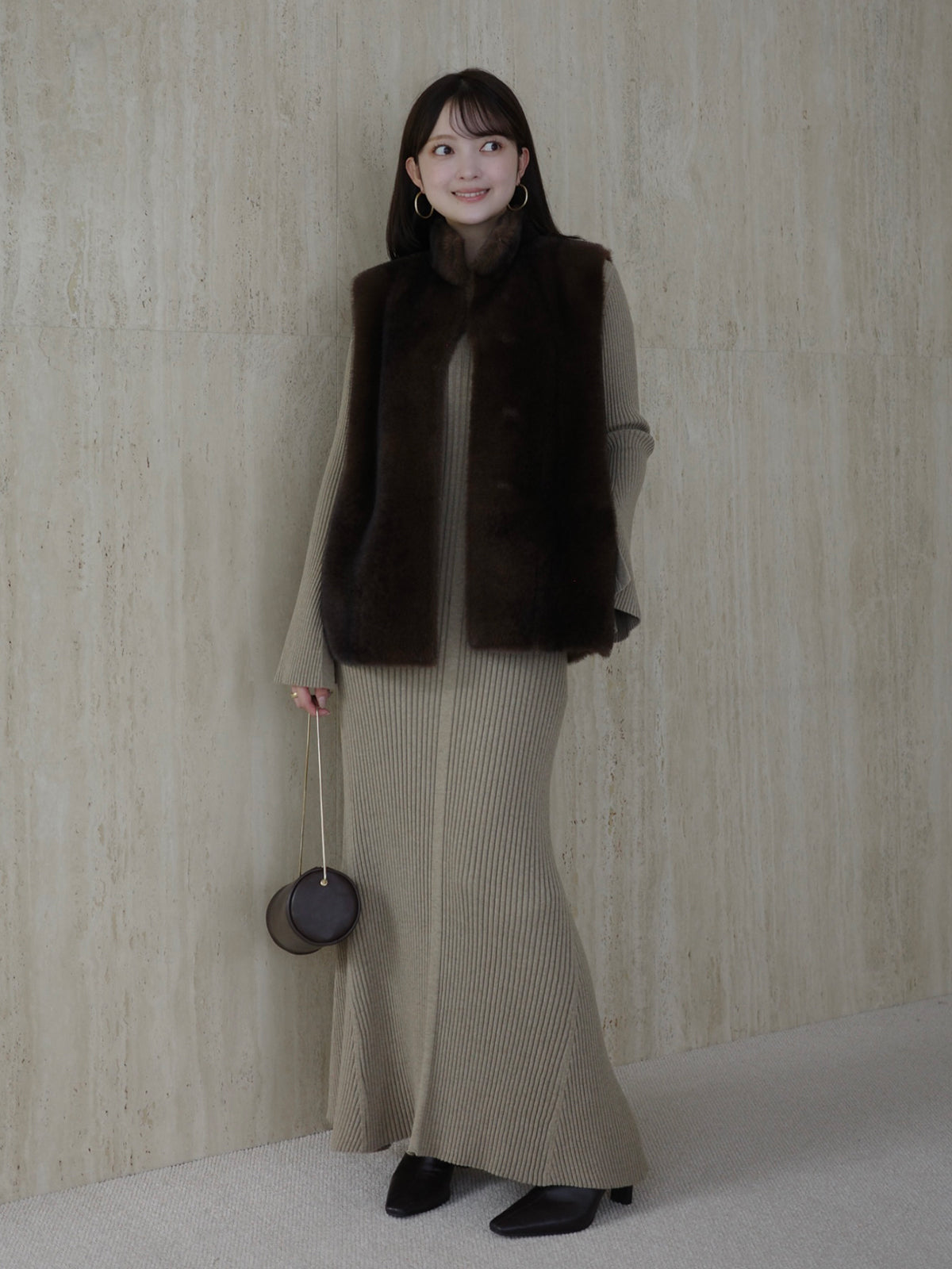 セミマーメイドニットワンピース