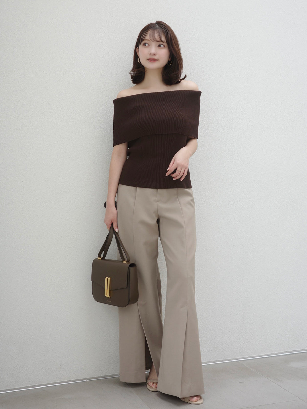 Anuans センタースリットワイドパンツ　M センタースリットワイドパンツ