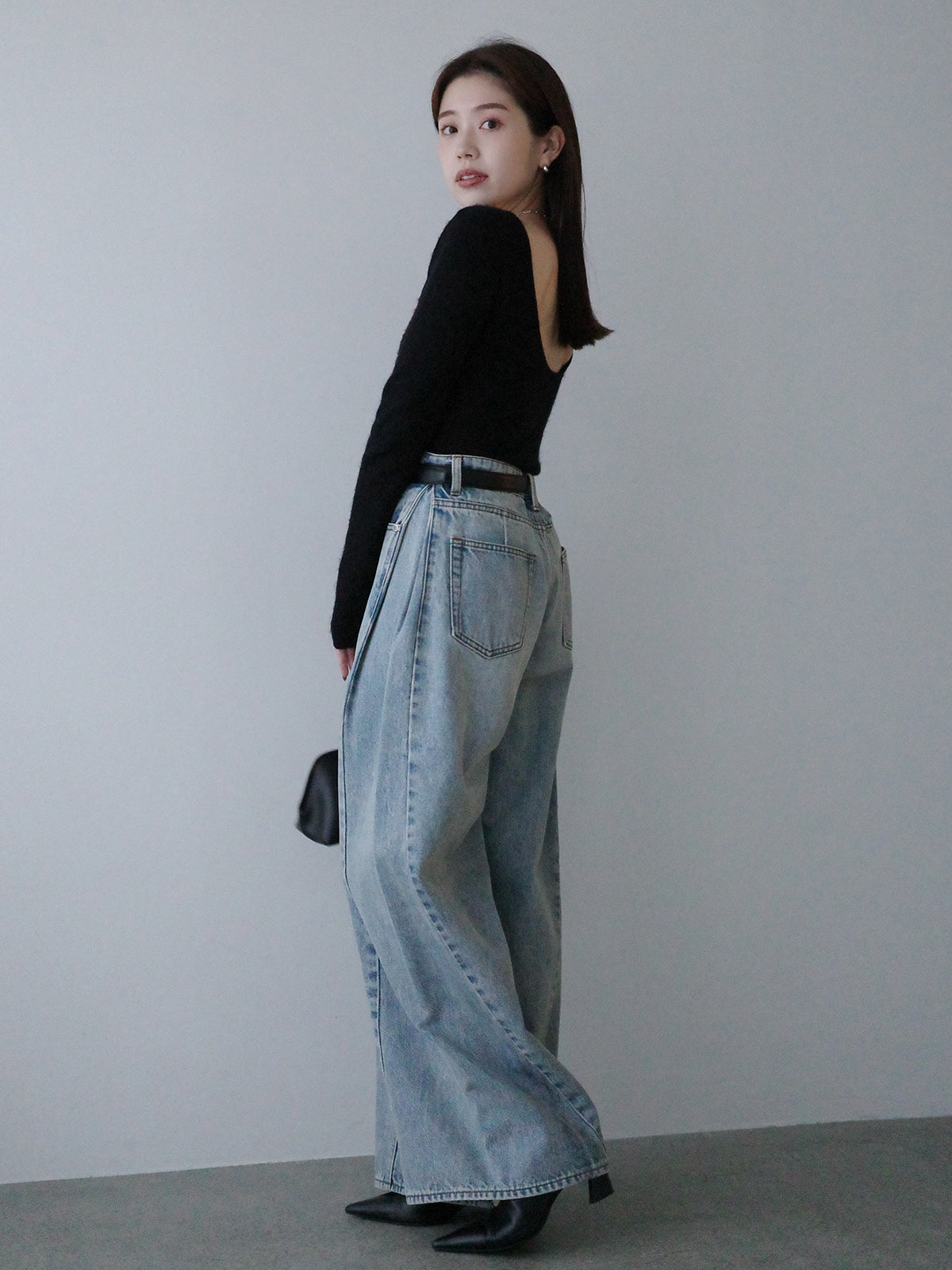 ニットボディスーツ