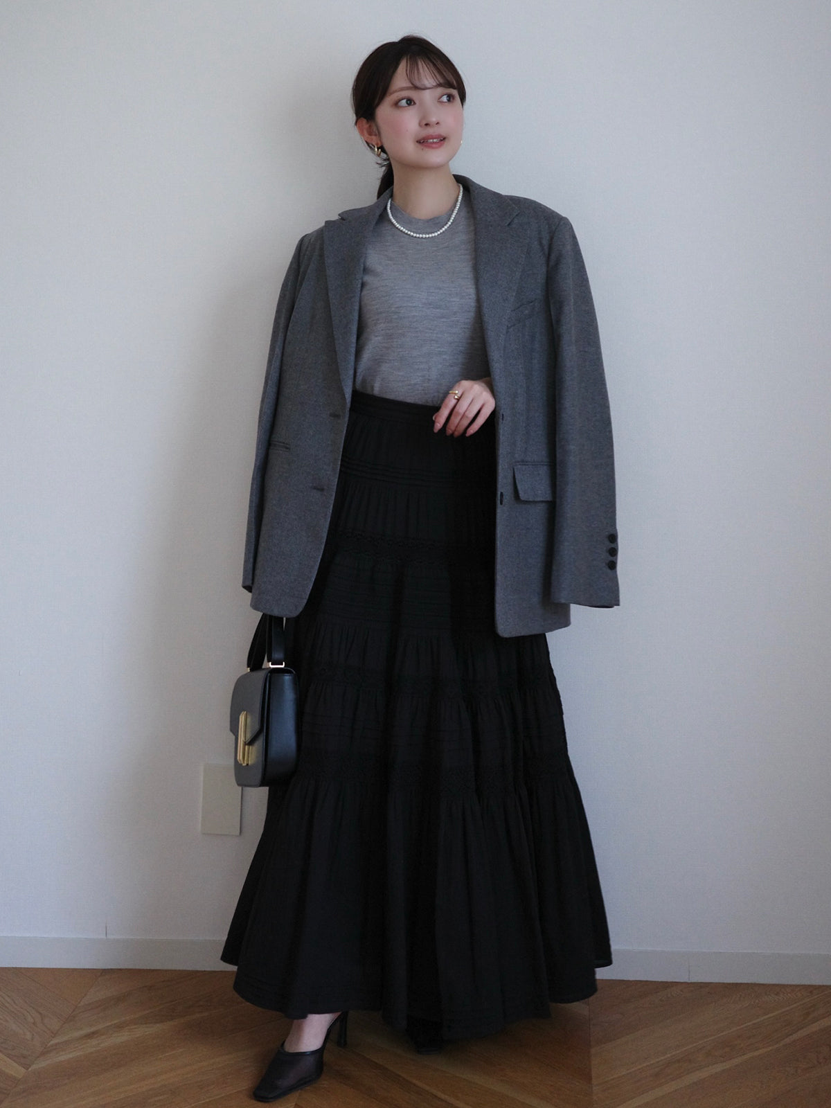 レースパネルティアードスカート