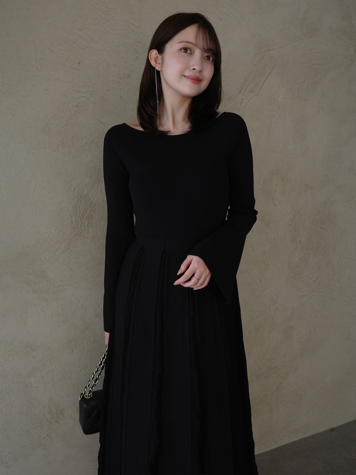 モヘアプリーツニットワンピース