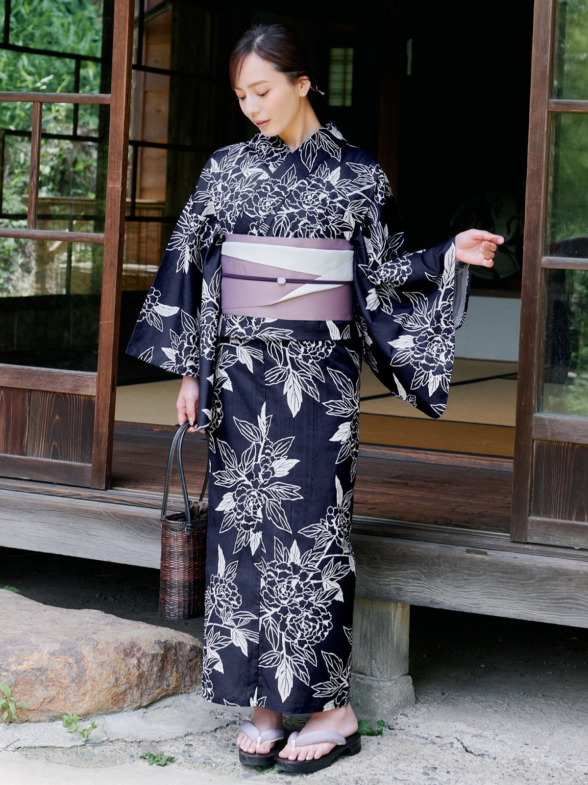 Director:154cm COLOR:NAVY SIZE:F