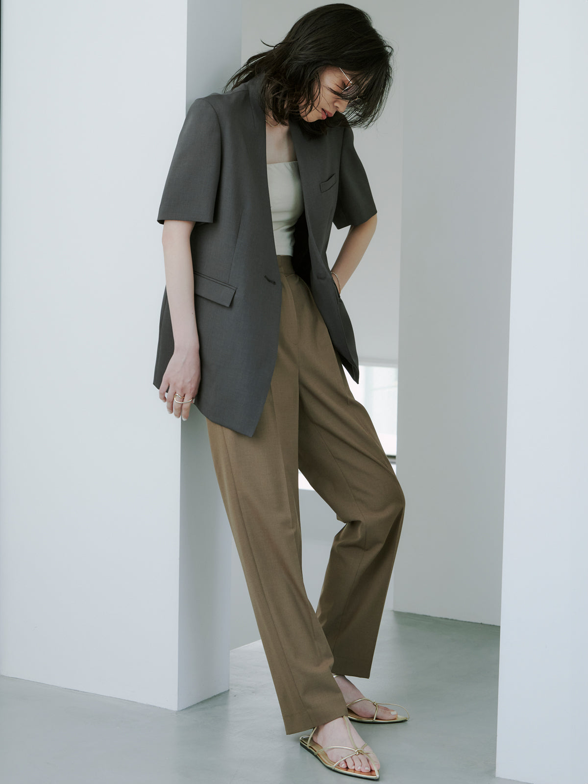 ハイネックノーカラージャケット