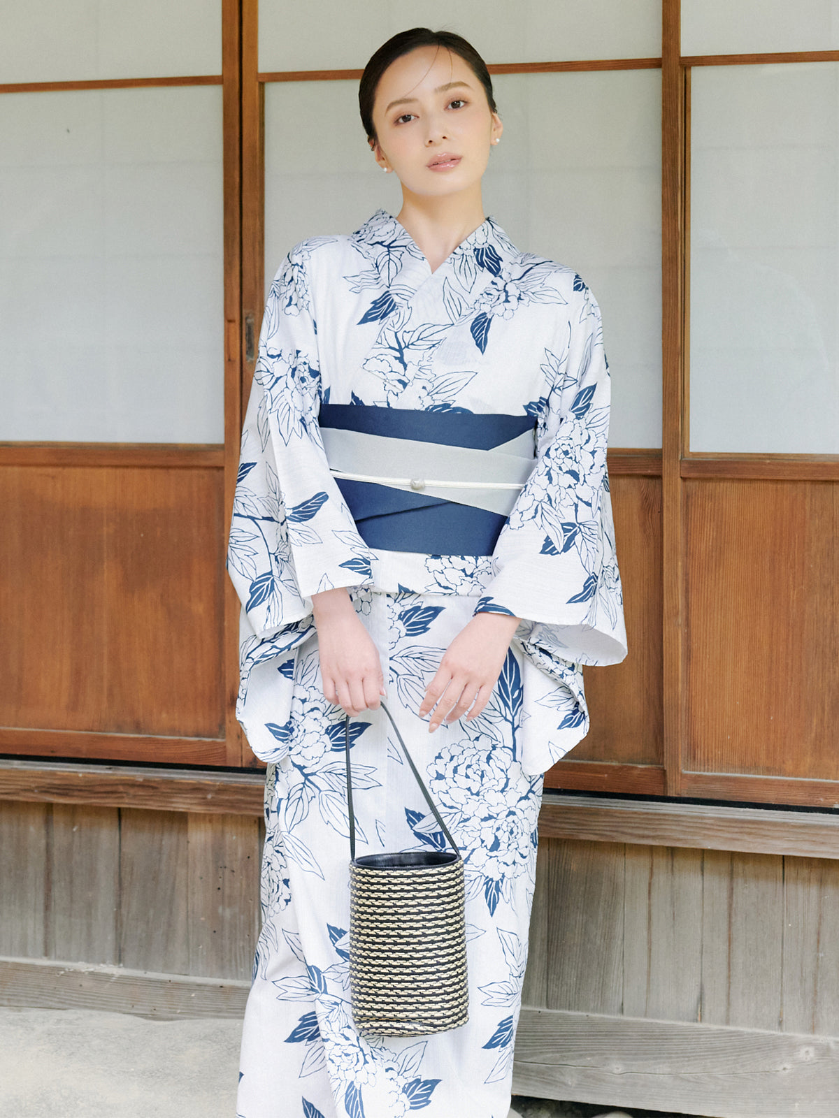 line art peony yukata set - WHITE