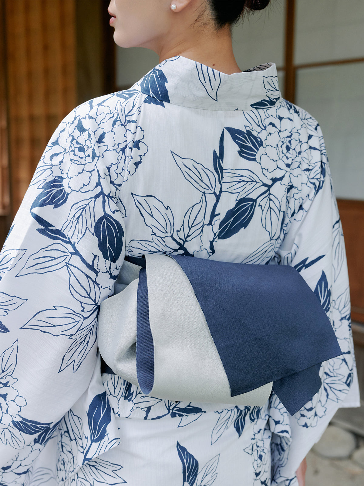 line art peony yukata set - WHITE