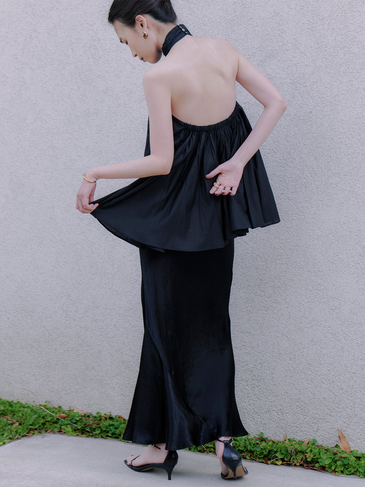 Indiaシルクブレンドバックオープンブラウス