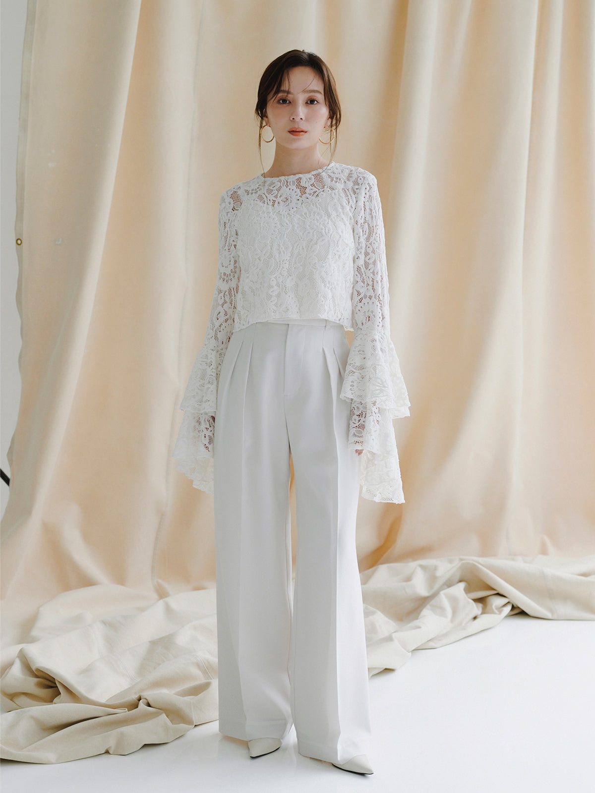 ベロアレースボリュームスリーブブラウス