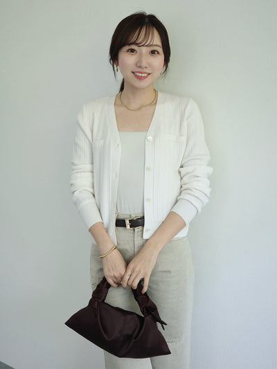COLOR:IVORY