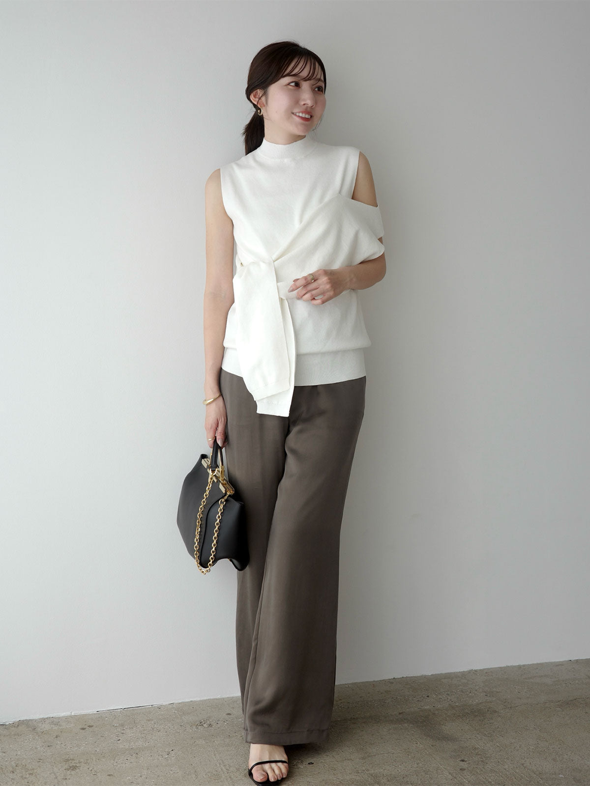 アシメニュアンスニットトップス