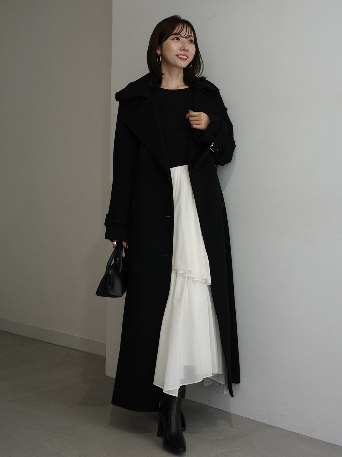 ボートネックイレギュラーヘムドッキングニットワンピース