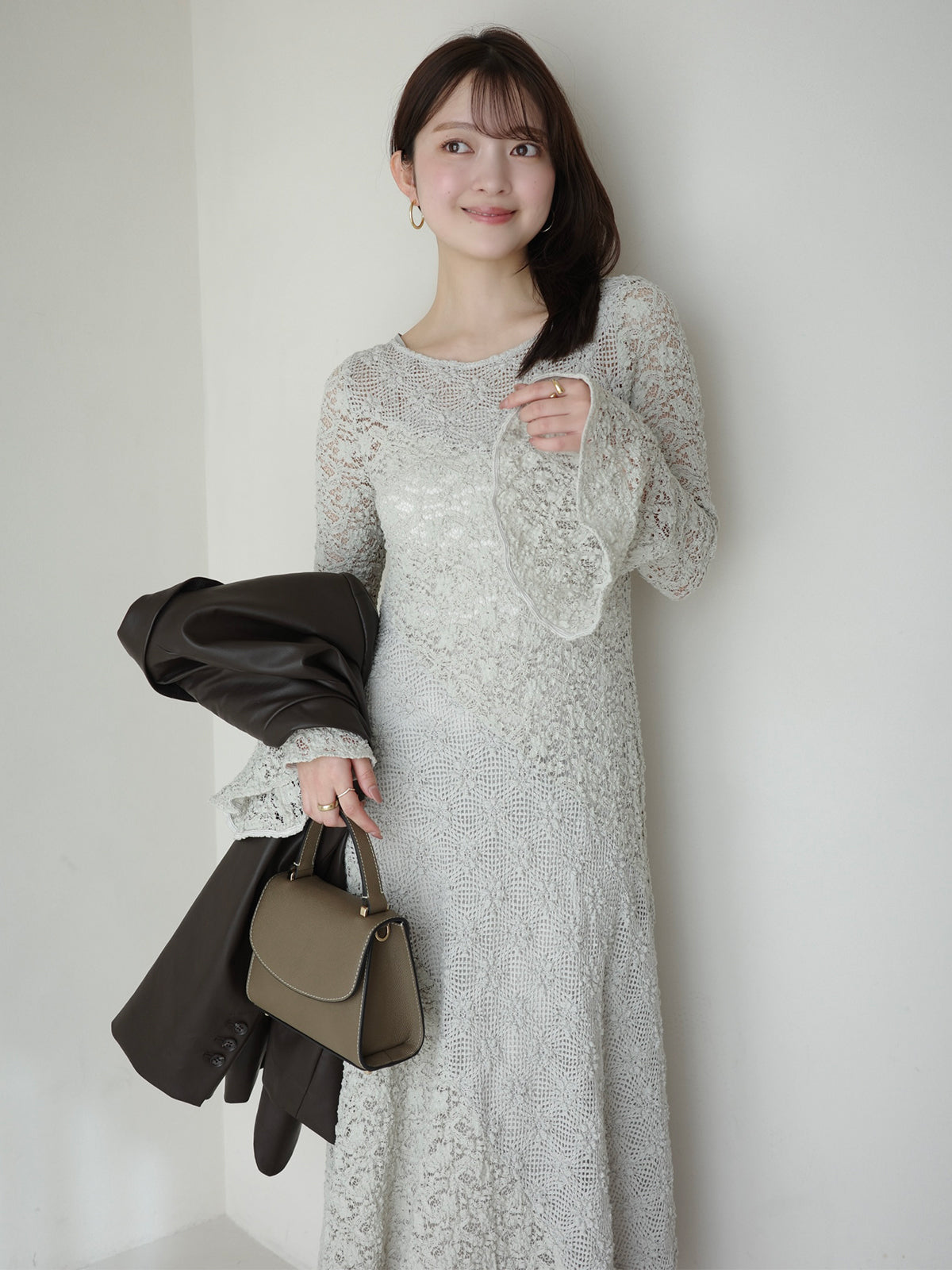 シュリンクレースパネルワンピース