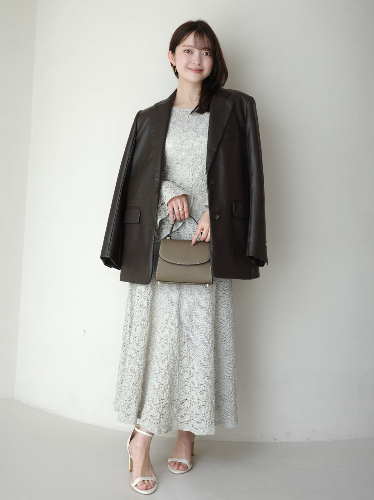 シュリンクレースパネルワンピース