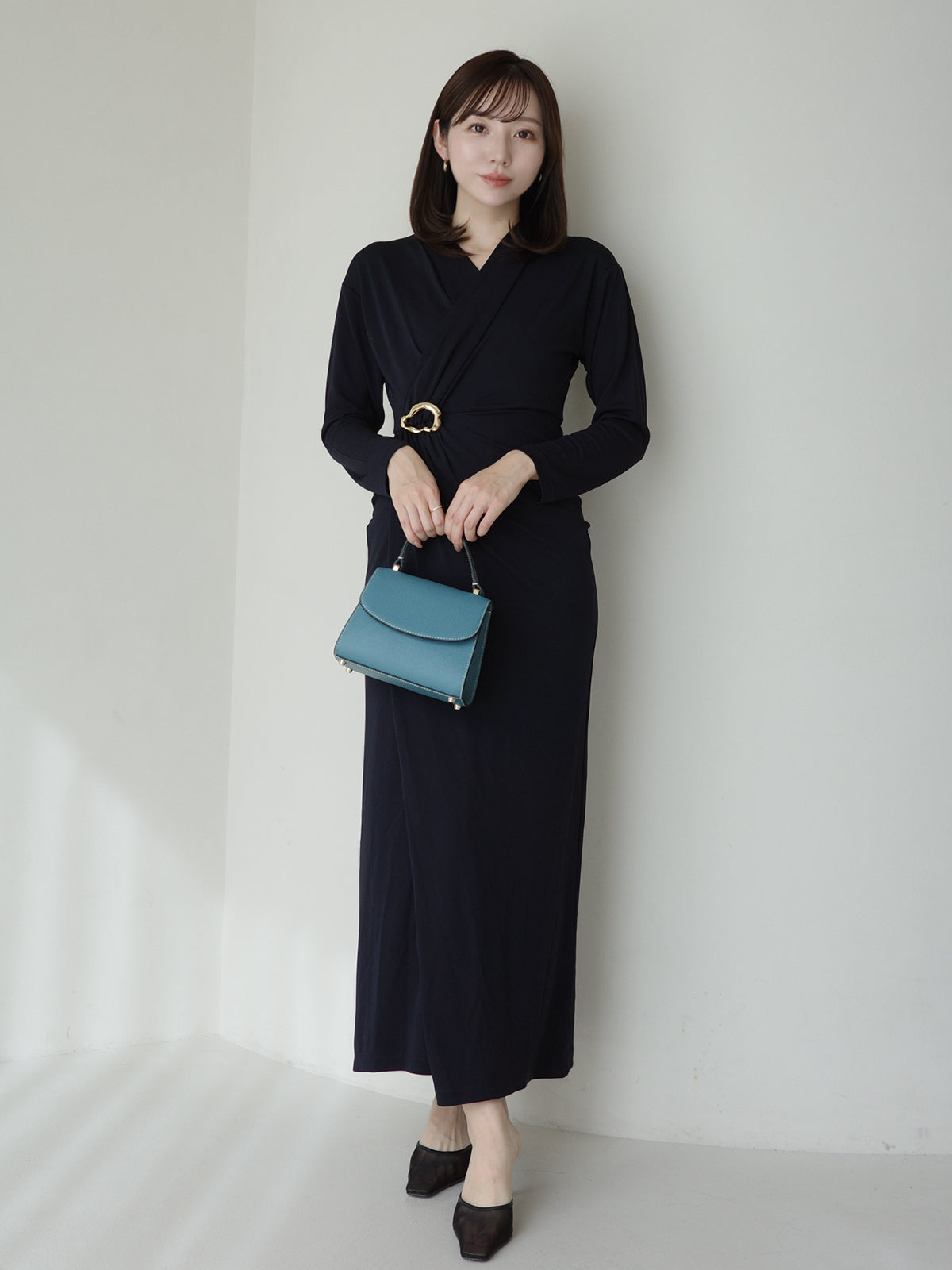 ánuans 公式サイト｜One-Piece