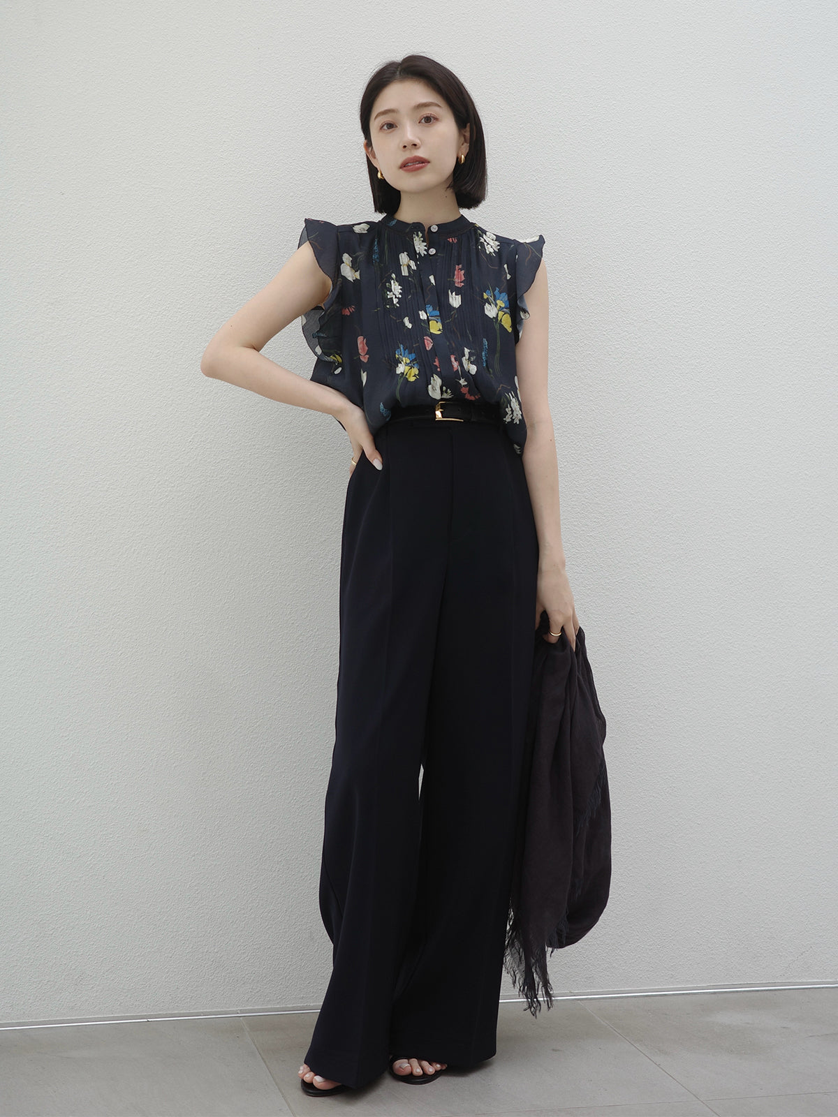 ダブルサテンストレートパンツ