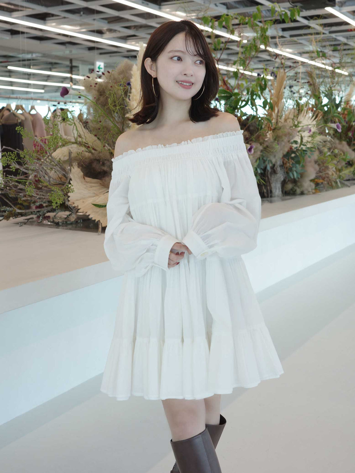 ティアードオフショルミニワンピース