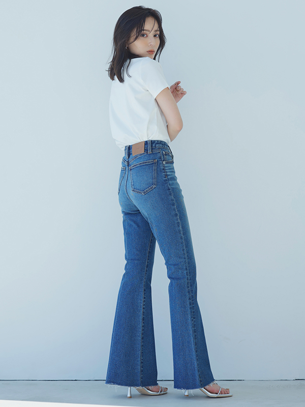 Semi flare denim(0 GREY): パンツanuans