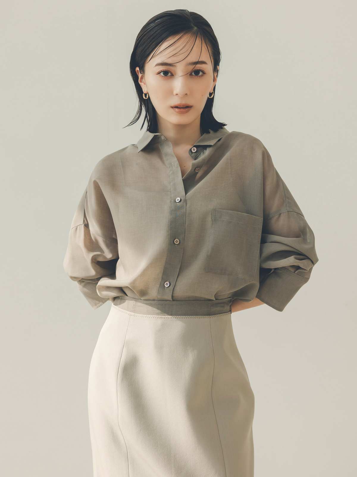 【公式】フジのお歳暮・冬ギフト ミニマルシアーオーバーシャツ(F トップスanuans WHITE): トップス