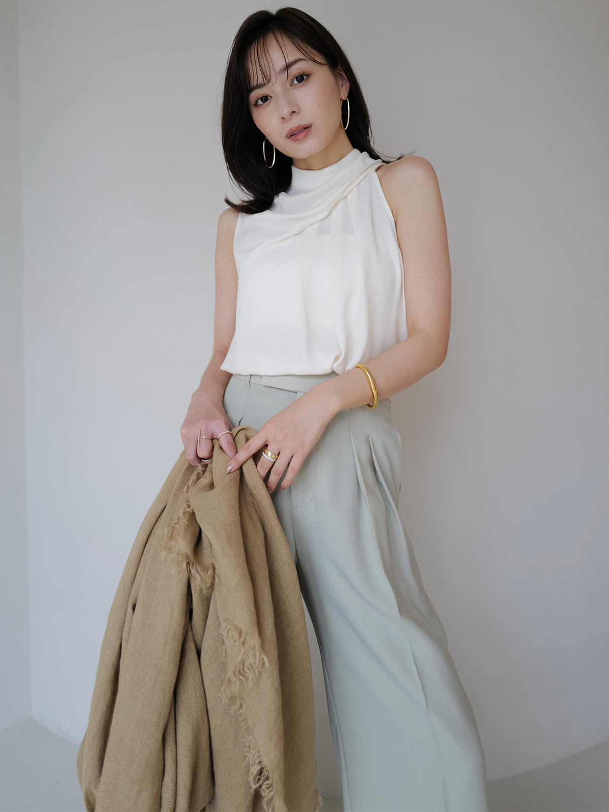 ホルターニュアンスネックトップス(F IVORY): トップスanuans