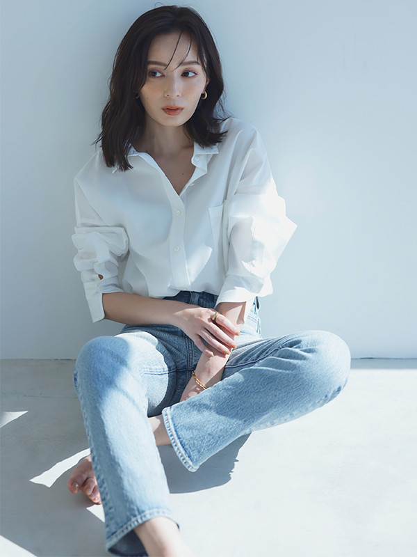 Slim straight denim(0 GREY): パンツanuans