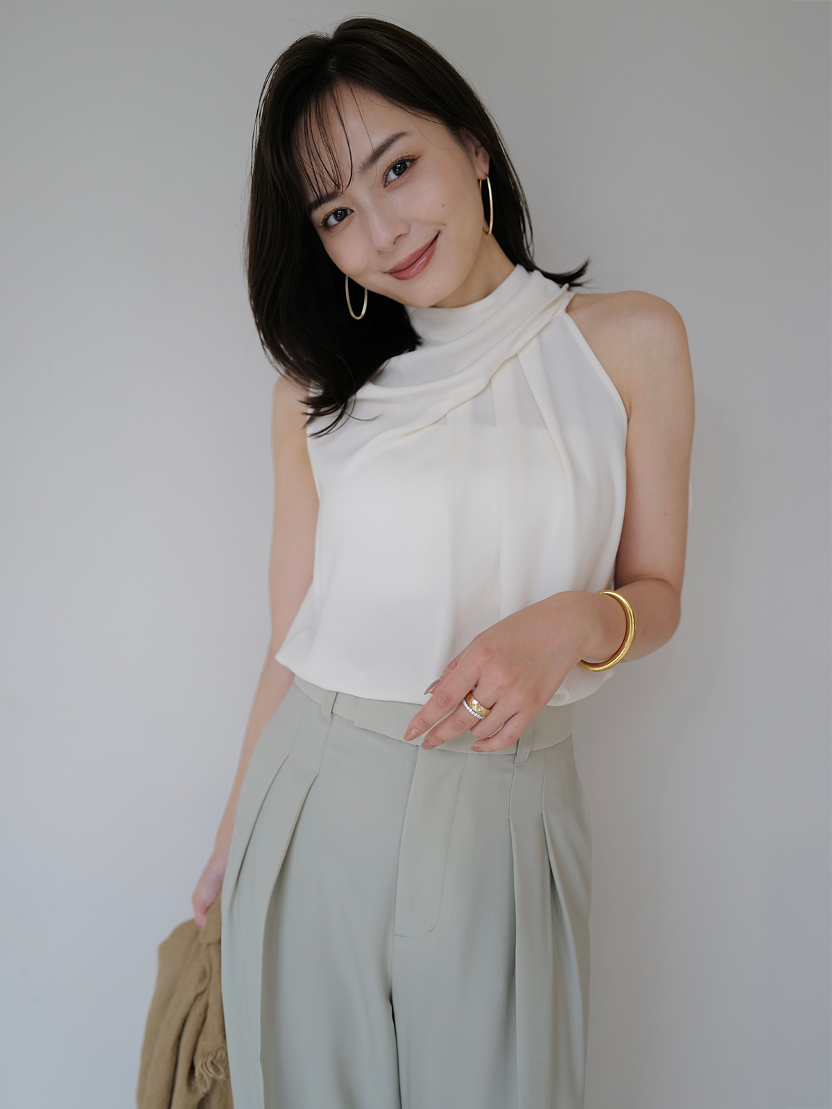 ホルターニュアンスネックトップス(F IVORY): トップスanuans