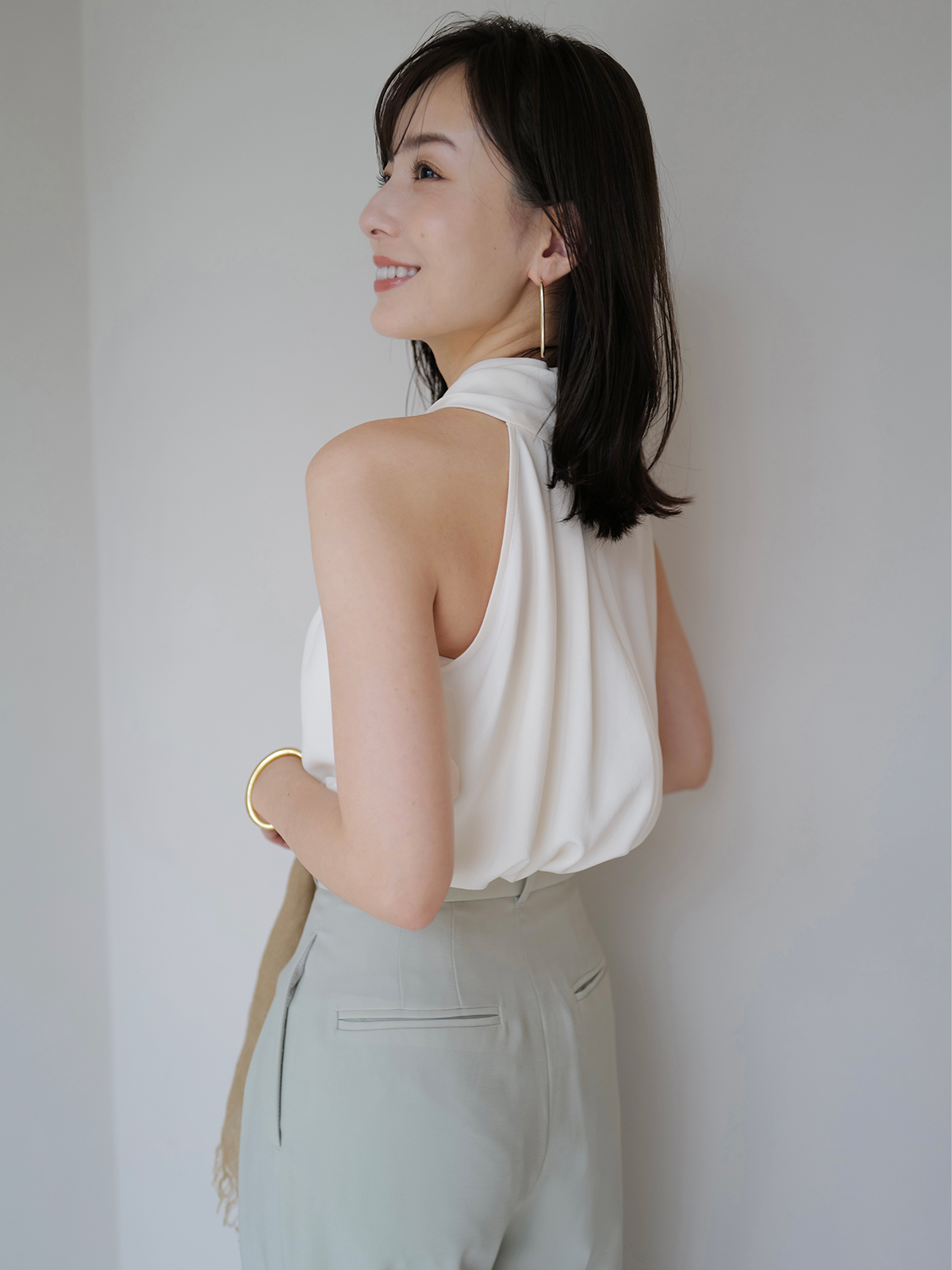 ホルターニュアンスネックトップス(F IVORY): トップスanuans