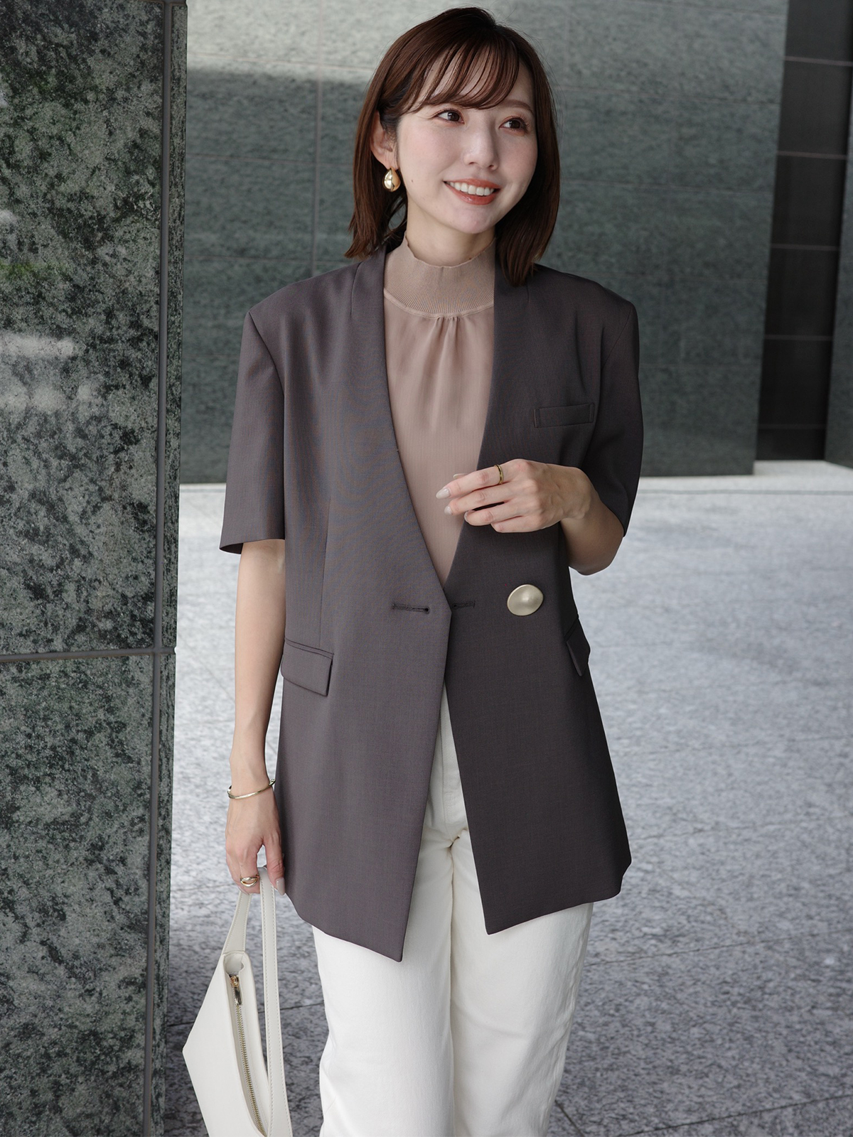 ハイネックノーカラージャケット(F CHARCOAL GREY): アウターanuans