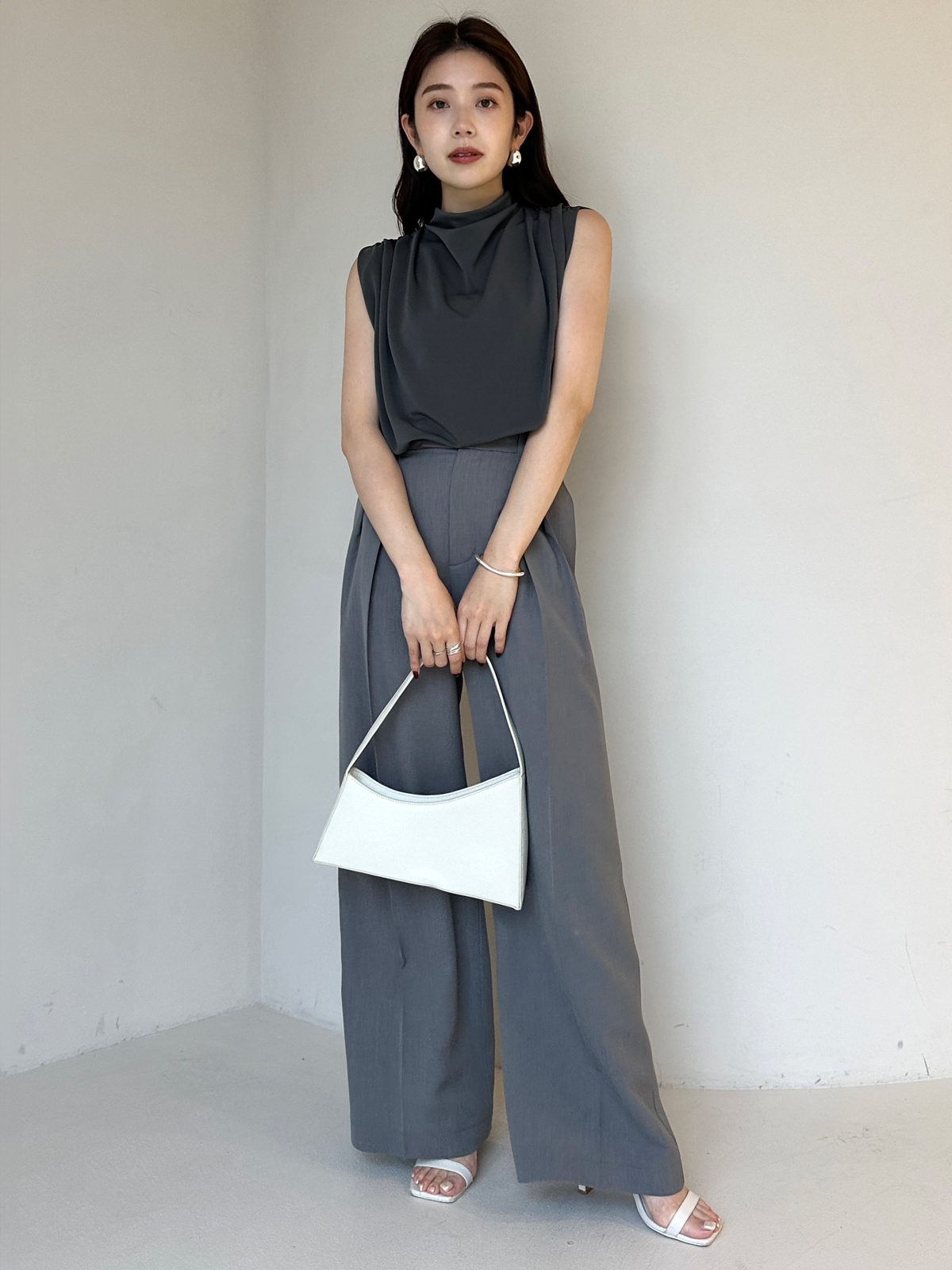 ギャザードレープカットトップス(F IVORY): トップスanuans
